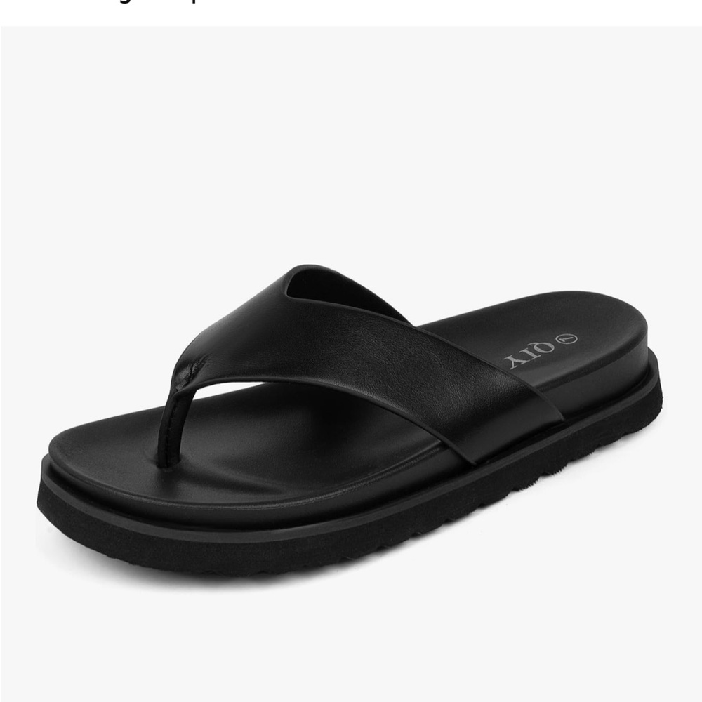 Women's Black Leather Thong Sandals with Cushioned Footbed